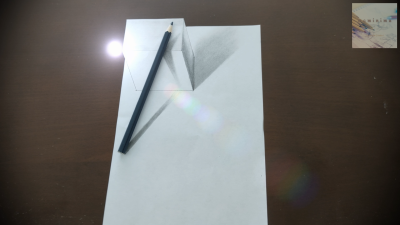 Karakalem ile Sanat Adsiz-1-400x225 Kağıt Üzerinde 3D Art | Gerçekçi Yanılsama | 3D Karakalem Çizimleri 3D Art Çizimleri  yanılsama Karakalem çizimleri illusion 3D yanılsama 3D illüzyon 3D illusion 3D Art 